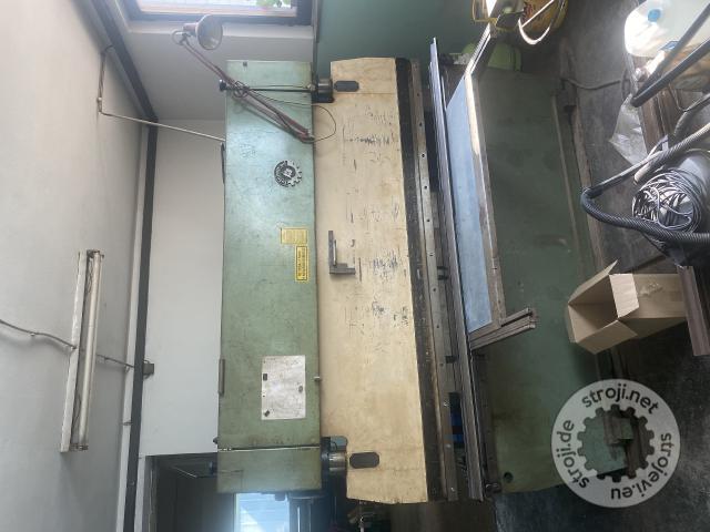 Stroji za obdelavo kovine  Upogibni stroj, JELŠINGRAD Hapa 50/2500